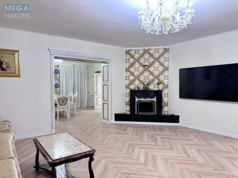 Продаж дома, 2 поверху, 220 кв.м, 5 кімнат, ділянка 8 соток, <a class="location-link" href="/bucha/" title="Недвижимость Буча">Буча</a>, Гребінки (изображение 11)