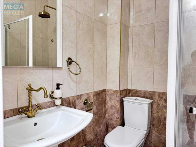 Продаж дома, 2 поверху, 220 кв.м, 5 кімнат, ділянка 8 соток, <a class="location-link" href="/bucha/" title="Недвижимость Буча">Буча</a>, Гребінки (изображение 12)