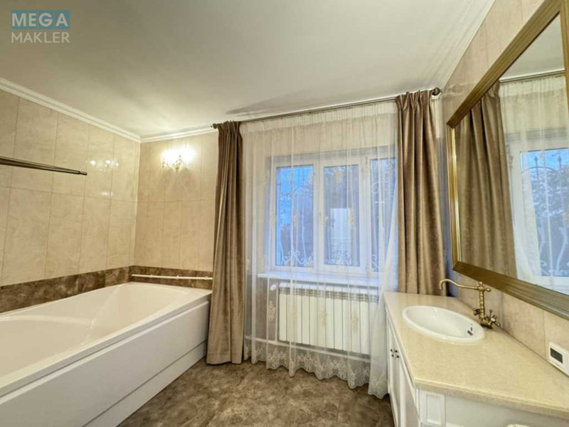Продаж дома, 2 поверху, 220 кв.м, 5 кімнат, ділянка 8 соток, <a class="location-link" href="/bucha/" title="Недвижимость Буча">Буча</a>, Гребінки (изображение 13)