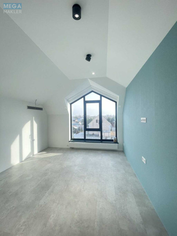 Продаж дома, 3 поверху, 160 кв.м, 5 кімнат, ділянка 4 сотки, <a class="location-link" href="/vorzel/" title="Недвижимость Ворзель">Ворзель</a>, Лесная (изображение 15)