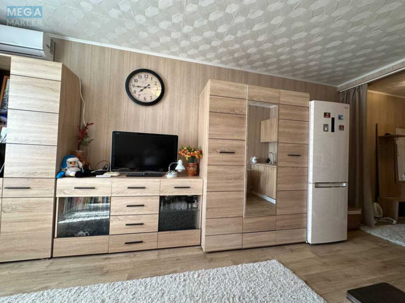 Продаж 1 кімнатної квартири (22/?/?), 3 пов. 9 пов. будинку, <a class="location-link" href="/dnepropetrovsk/" title="Недвижимость Дніпра">Дніпро</a>, Слобожанський, 18 (изображение 2)