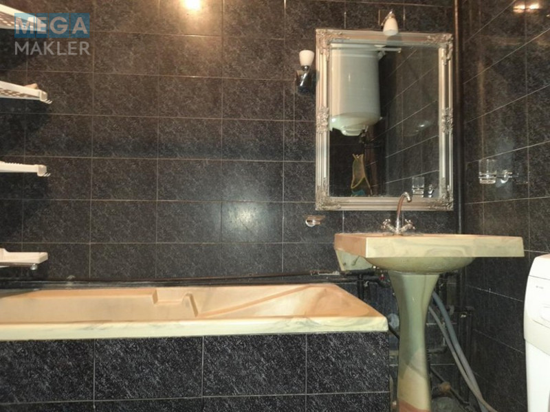 Продаж 2 кімнатної квартири (46/26/7), 4 пов. 5 пов. будинку, <a class="location-link" href="/kiev/" title="Недвижимость Київ">Київ</a>, <a class="location-link" href="/kiev/shevchenkovskij/" title="Недвижимость Шевченківський район">Шевченківський р-н</a>, Лисенко 8 ( <img src="https://megamakler.com.ua/metro/00ff00.gif" alt="" class="metro" /> м. Золотые ворота, 5 минут ) (изображение 17)