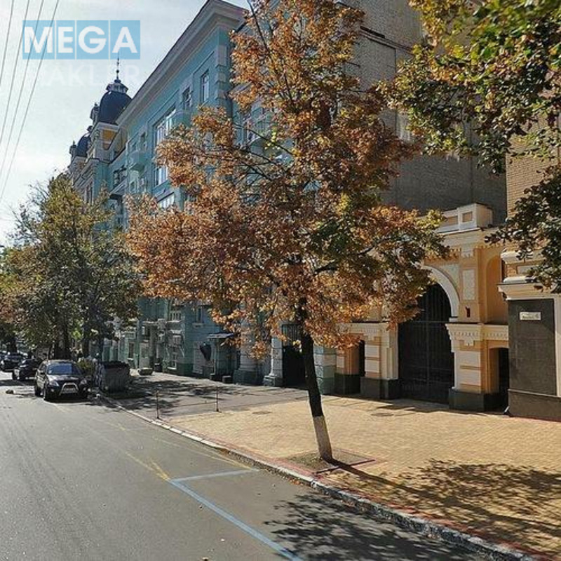Продаж 2 кімнатної квартири (46/26/7), 4 пов. 5 пов. будинку, <a class="location-link" href="/kiev/" title="Недвижимость Київ">Київ</a>, <a class="location-link" href="/kiev/shevchenkovskij/" title="Недвижимость Шевченківський район">Шевченківський р-н</a>, Лисенко 8 ( <img src="https://megamakler.com.ua/metro/00ff00.gif" alt="" class="metro" /> м. Золотые ворота, 5 минут ) (изображение 26)