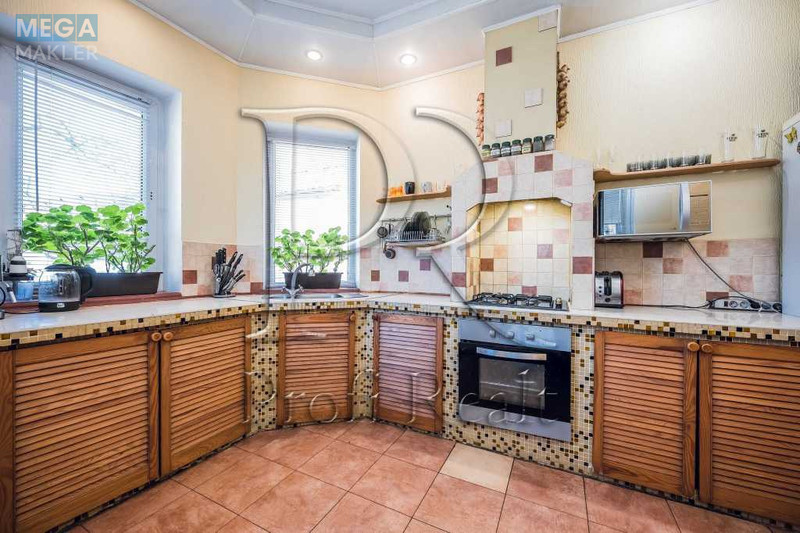 Продаж дома, 2 поверху, 175 кв.м, 5 кімнат, ділянка 6 соток, <a class="location-link" href="/kiev/" title="Недвижимость Київ">Київ</a>, <a class="location-link" href="/kiev/darnickij/" title="Недвижимость Дарницький район">Дарницький р-н</a>, 84-а Садова вул. (изображение 2)