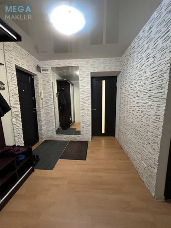 Оренда 3 кімнатної квартири, <a class="location-link" href="/dnepropetrovsk/" title="Недвижимость Дніпра">Дніпро</a>, Героїв Крут, 10 (изображение 3)