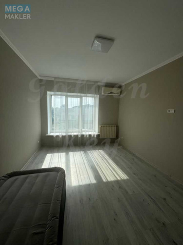 Продаж дома, 3 поверху, 228 кв.м, 5 кімнат, ділянка 1 сотка, <a class="location-link" href="/schastlivoe-selo-kv/" title="Недвижимость Щасливі">Щасливе</a>, Фестивальна, 33 (изображение 12)