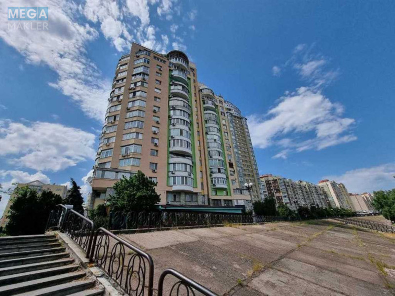 Продаж комерційної нерухомості, 150 кв.м, под офис, <a class="location-link" href="/kiev/" title="Недвижимость Київ">Київ</a>, <a class="location-link" href="/kiev/obolonskij/" title="Недвижимость Оболонський район">Оболонський р-н</a>, Героев Сталинграда просп., 12Д (изображение 15)