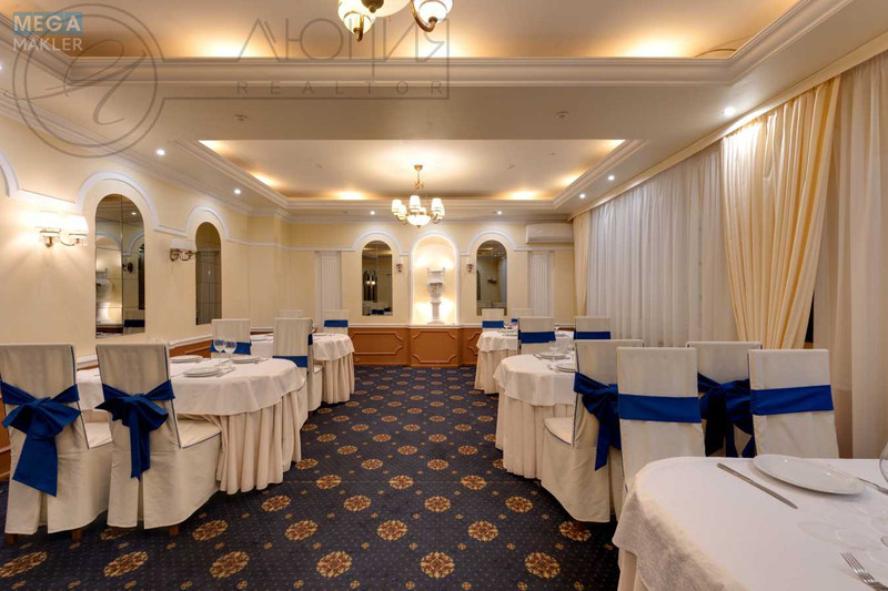 Продаж комерційної нерухомості, 253 кв.м, под офис, <a class="location-link" href="/kiev/" title="Недвижимость Київ">Київ</a>, <a class="location-link" href="/kiev/obolonskij/" title="Недвижимость Оболонський район">Оболонський р-н</a>, Героев Сталинграда просп., 12Д (изображение 14)