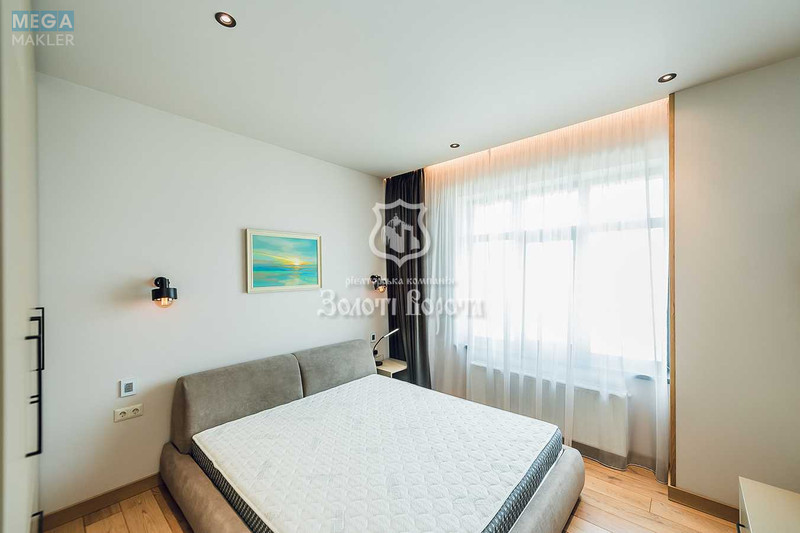 Продаж 4 кімнатної квартири (211/133/39), 15 пов. 16 пов. будинку, <a class="location-link" href="/kiev/" title="Недвижимость Київ">Київ</a>, <a class="location-link" href="/kiev/pecherskij/" title="Недвижимость Печерський район">Печерський р-н</a>, Євгена Коновальця вул., 36е (изображение 5)