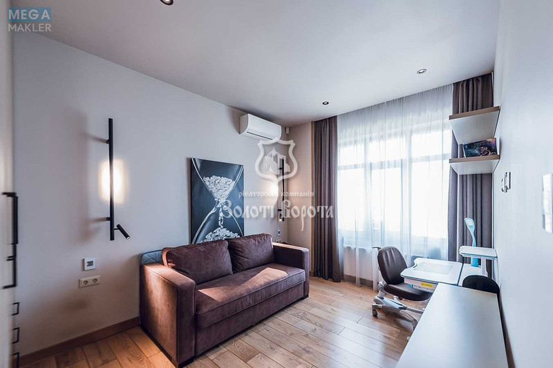 Продаж 4 кімнатної квартири (211/133/39), 15 пов. 16 пов. будинку, <a class="location-link" href="/kiev/" title="Недвижимость Київ">Київ</a>, <a class="location-link" href="/kiev/pecherskij/" title="Недвижимость Печерський район">Печерський р-н</a>, Євгена Коновальця вул., 36е (изображение 14)