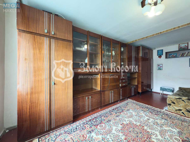 Продаж 1 кімнатної квартири (36/18/7,5), 7 пов. 9 пов. будинку, <a class="location-link" href="/kiev/" title="Недвижимость Київ">Київ</a>, <a class="location-link" href="/kiev/svyatoshinskij/" title="Недвижимость Святошинський район">Святошинський р-н</a>, Симиренка вул., 18а (изображение 4)