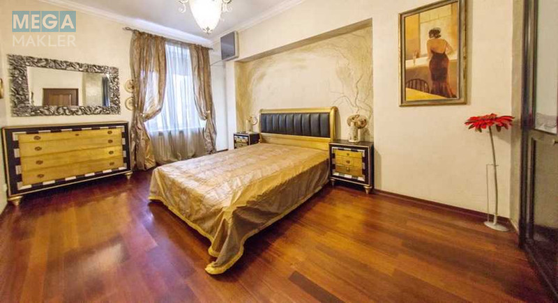 Продаж 2 кімнатної квартири (76/48/12), 5 пов. 5 пов. будинку, <a class="location-link" href="/kiev/" title="Недвижимость Київ">Київ</a>, <a class="location-link" href="/kiev/pecherskij/" title="Недвижимость Печерський район">Печерський р-н</a>, Інститутська вул., 24/7 (изображение 5)
