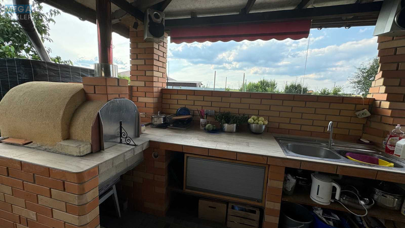 Продаж дома, 2 поверху, 160 кв.м, 4 кімнати, ділянка 15 соток, <a class="location-link" href="/rozhovka/" title="Недвижимость Рожівка">Рожівка</a>, Довженка (изображение 6)