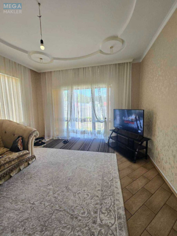 Продаж дома, 2 поверху, 250 кв.м, 4 кімнати, ділянка 5,50 соток, <a class="location-link" href="/vasilkov/" title="Недвижимость Васильків">Васильків</a>, Соснова (изображение 5)