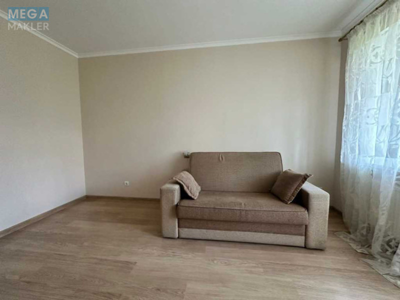 Продаж 3 кімнатної квартири (130/80/20), 4 пов. 4 пов. будинку, <a class="location-link" href="/sofievskaya-borshagovka/" title="Недвижимость Софіївська Борщагівка">Софіївська Борщагівка</a>, Украинки (изображение 8)
