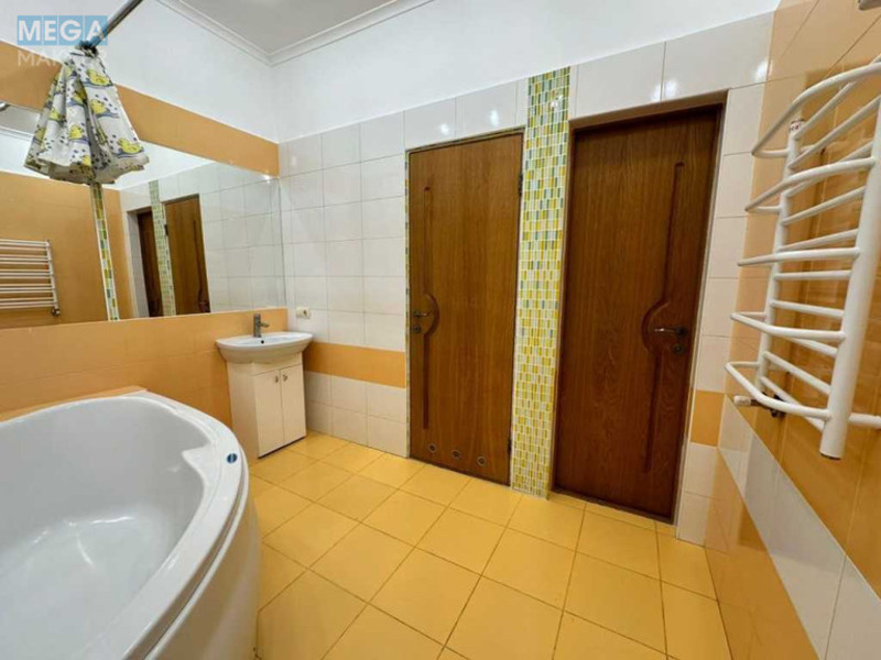 Продаж 3 кімнатної квартири (130/80/20), 4 пов. 4 пов. будинку, <a class="location-link" href="/sofievskaya-borshagovka/" title="Недвижимость Софіївська Борщагівка">Софіївська Борщагівка</a>, Украинки (изображение 11)