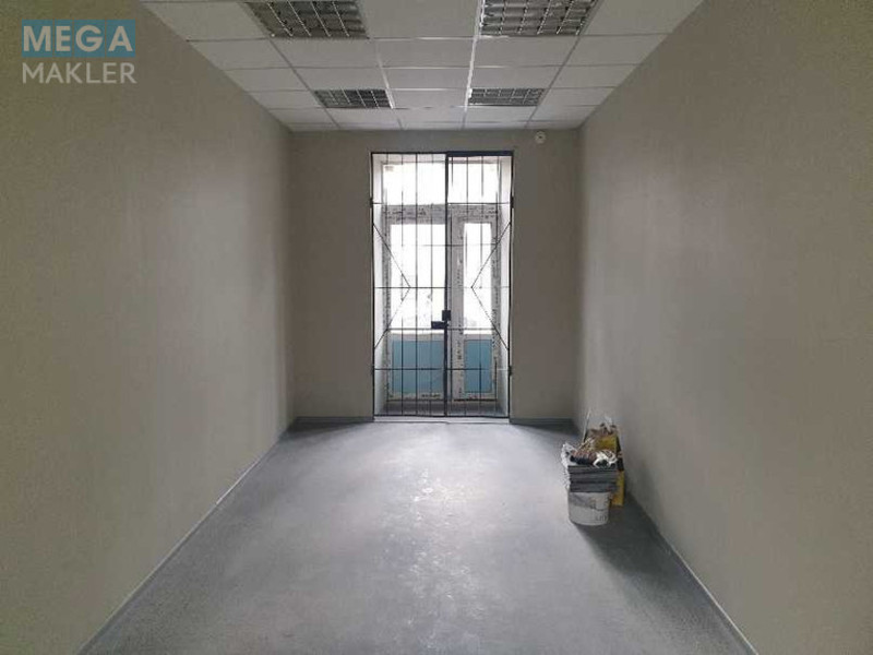 Продаж комерційної нерухомості, 137,70 кв.м, под офис, <a class="location-link" href="/kiev/" title="Недвижимость Київ">Київ</a>, <a class="location-link" href="/kiev/solomenskij/" title="Недвижимость Солом'янський район">Солом'янський р-н</a>, Перемоги проеее, 45 (изображение 5)