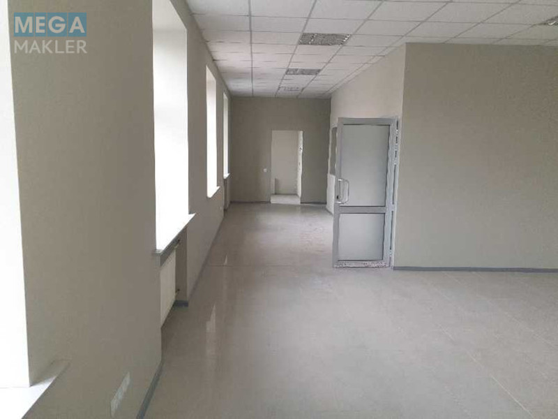 Продаж комерційної нерухомості, 137,70 кв.м, под офис, <a class="location-link" href="/kiev/" title="Недвижимость Київ">Київ</a>, <a class="location-link" href="/kiev/solomenskij/" title="Недвижимость Солом'янський район">Солом'янський р-н</a>, Перемоги проеее, 45 (изображение 7)
