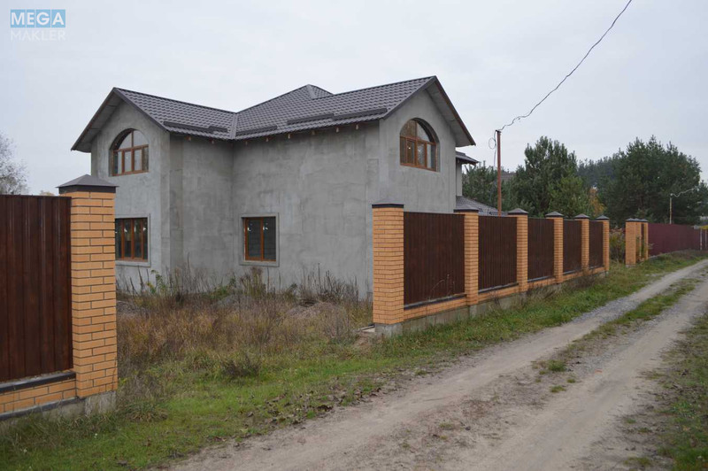 Продаж дома, 2 поверху, 250 кв.м, 5 кімнат, ділянка 9 соток, <a class="location-link" href="/nikolaevka-selo-kv-makarovskij-rajon/" title="Недвижимость Миколаївка">Миколаївка</a>, <a class="location-link" href="/nikolaevka-selo-kv-makarovskij-rajon/desnyanskij/" title="Недвижимость Деснянский район">Деснянский р-н</a>, Садова, 22 (изображение 2)