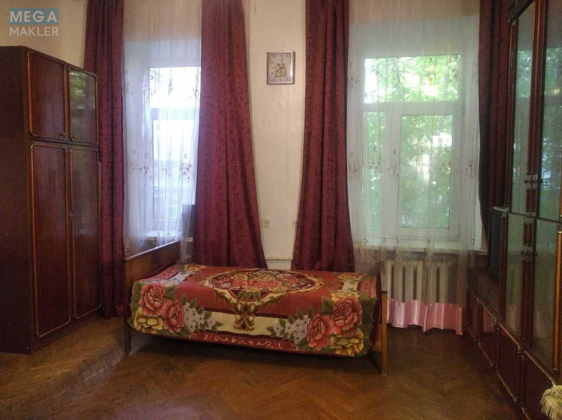 Оренда 3 кімнатної квартири, <a class="location-link" href="/odessa/" title="Недвижимость Одеса">Одеса</a>, <a class="location-link" href="/odessa/primorskij/" title="Недвижимость Приморський район">Приморський р-н</a>, Софиевская, 30 (изображение 8)