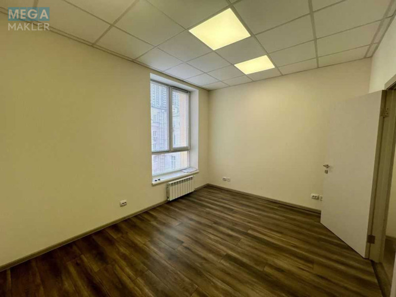 Продаж комерційної нерухомості, 68 кв.м, под офис, <a class="location-link" href="/kiev/" title="Недвижимость Київ">Київ</a>, <a class="location-link" href="/kiev/podolskij/" title="Недвижимость Подільський район">Подільський р-н</a>, Глубочицкая ул., 17 (изображение 5)