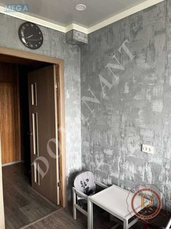 Продаж 2 кімнатної квартири (50/30/10), 5 пов. 9 пов. будинку, <a class="location-link" href="/zaporozhje/" title="Недвижимость Запоріжжя">Запоріжжя</a>, <a class="location-link" href="/zaporozhje/leninskij/" title="Недвижимость Ленінський район">Ленінський р-н</a>, Звенигородская, 5 (изображение 4)