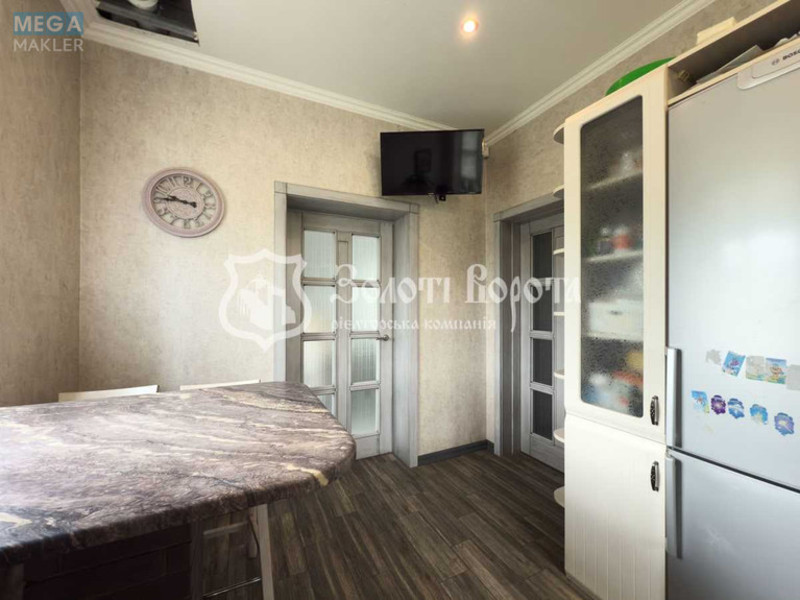Продаж дома, 2 поверху, 206 кв.м, 4 кімнати, ділянка 12 соток, <a class="location-link" href="/trebuhov/" title="Недвижимость Требухів">Требухів</a>, Березова, 5 (изображение 16)