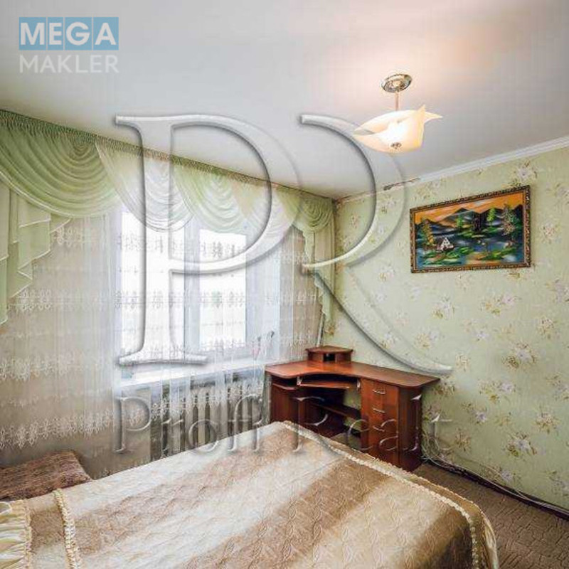 Продаж 3 кімнатної квартири (71/41/10), 4 пов. 4 пов. будинку, <a class="location-link" href="/kalinovka-selo-kv-makarovskij-rajon/" title="Недвижимость Калинівка">Калинівка</a>, Спортивная улиц а, 4 (изображение 8)