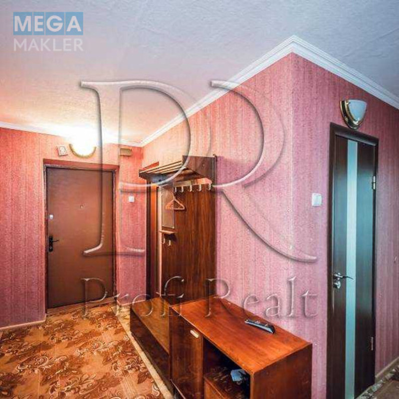 Продаж 3 кімнатної квартири (71/41/10), 4 пов. 4 пов. будинку, <a class="location-link" href="/kalinovka-selo-kv-makarovskij-rajon/" title="Недвижимость Калинівка">Калинівка</a>, Спортивная улиц а, 4 (изображение 13)