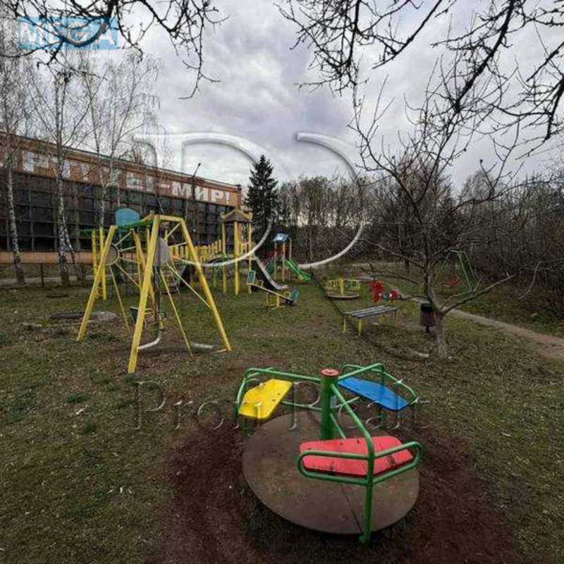 Продаж 3 кімнатної квартири (71/41/10), 4 пов. 4 пов. будинку, <a class="location-link" href="/kalinovka-selo-kv-makarovskij-rajon/" title="Недвижимость Калинівка">Калинівка</a>, Спортивная улиц а, 4 (изображение 20)