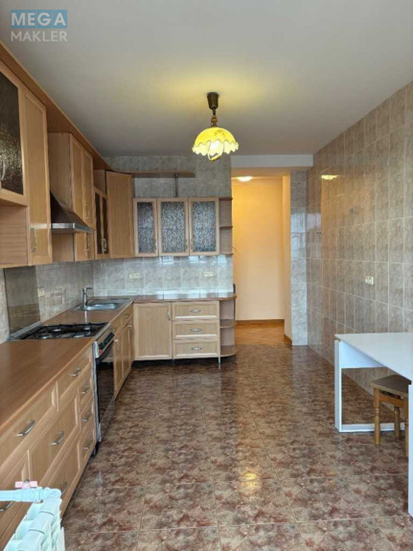 Продаж 3 кімнатної квартири (102/55/17), 10 пов. 10 пов. будинку, <a class="location-link" href="/kiev/" title="Недвижимость Київ">Київ</a>, <a class="location-link" href="/kiev/pecherskij/" title="Недвижимость Печерський район">Печерський р-н</a>, Іпсилантіївський пров., 5 (изображение 3)