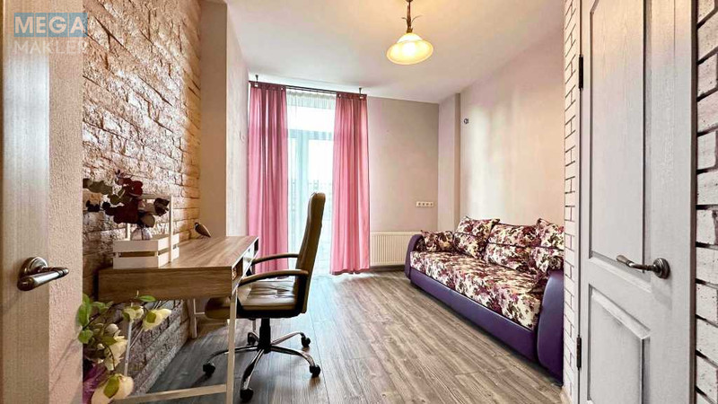 Продаж 3 кімнатної квартири (83/47/12), 5 пов. 10 пов. будинку, <a class="location-link" href="/kiev/" title="Недвижимость Київ">Київ</a>, <a class="location-link" href="/kiev/dneprovskij/" title="Недвижимость Дніпровський район">Дніпровський р-н</a>, Регенераторная ул., 4 (изображение 10)