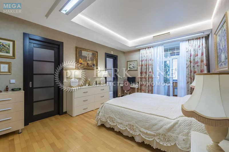 Продаж 4 кімнатної квартири (160/56/51), 9 пов. 10 пов. будинку, <a class="location-link" href="/kiev/" title="Недвижимость Київ">Київ</a>, <a class="location-link" href="/kiev/pecherskij/" title="Недвижимость Печерський район">Печерський р-н</a>, Панаса Мирного ул., 10 (изображение 13)