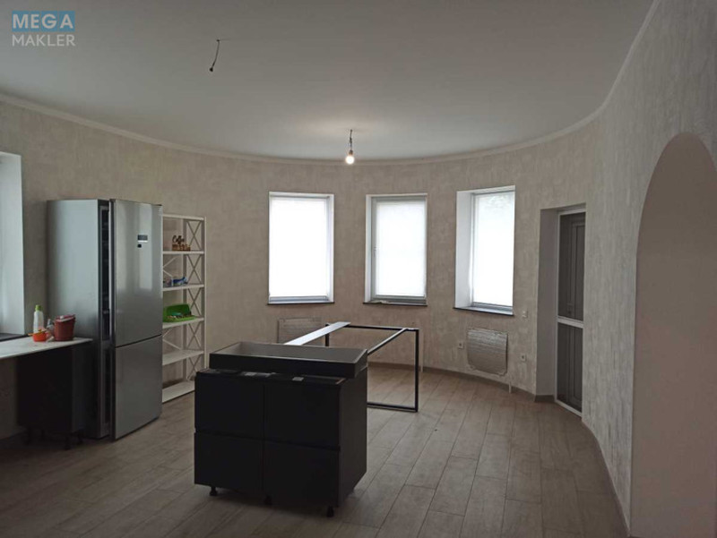 Продаж дома, 2 поверху, 404 кв.м, 7 кімнат, ділянка 14 соток, <a class="location-link" href="/zdvizhovka/" title="Недвижимость Здвижівка">Здвижівка</a>, Покровська, 15В (изображение 5)