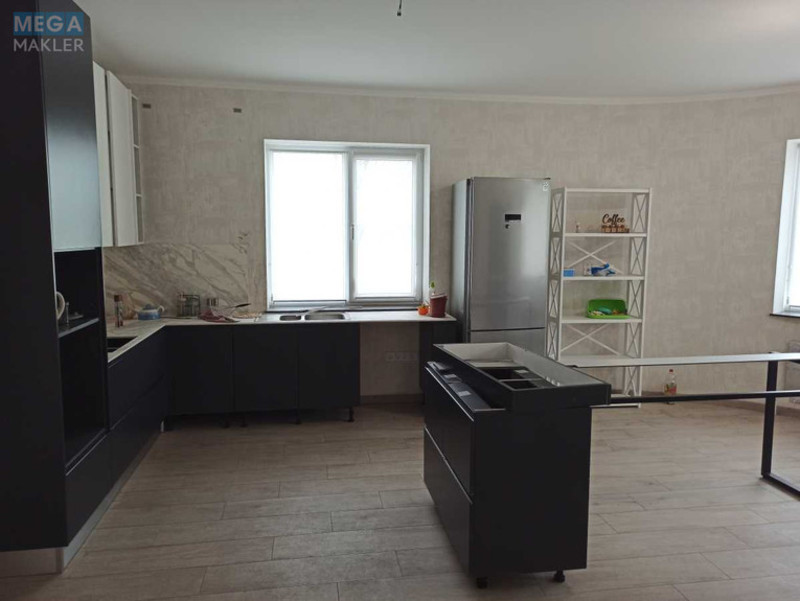 Продаж дома, 2 поверху, 404 кв.м, 7 кімнат, ділянка 14 соток, <a class="location-link" href="/zdvizhovka/" title="Недвижимость Здвижівка">Здвижівка</a>, Покровська, 15В (изображение 6)