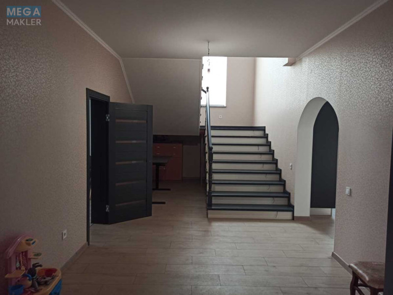 Продаж дома, 2 поверху, 404 кв.м, 7 кімнат, ділянка 14 соток, <a class="location-link" href="/zdvizhovka/" title="Недвижимость Здвижівка">Здвижівка</a>, Покровська, 15В (изображение 14)