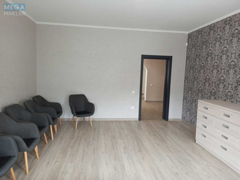 Продаж дома, 2 поверху, 404 кв.м, 7 кімнат, ділянка 14 соток, <a class="location-link" href="/zdvizhovka/" title="Недвижимость Здвижівка">Здвижівка</a>, Покровська, 15В (изображение 17)