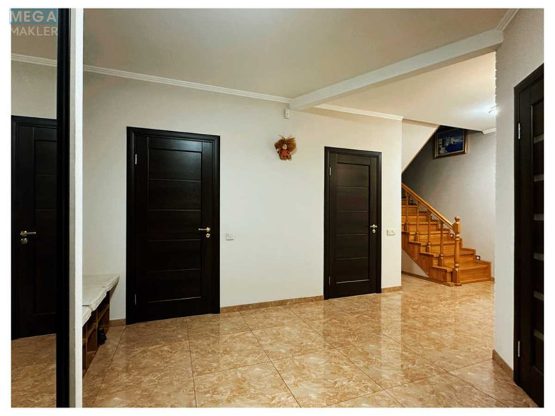 Продаж дома, 2 поверху, 160 кв.м, 5 кімнат, ділянка 12 соток, <a class="location-link" href="/kryachki/" title="Недвижимость Крячки">Крячки</a>, Межова, 1 (изображение 16)