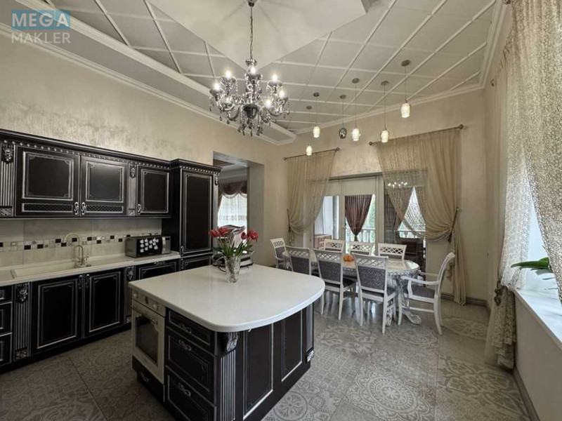 Продаж дома, 2 поверху, 350 кв.м, 6 кімнат, ділянка 20 соток, <a class="location-link" href="/marhalovka/" title="Недвижимость Мархалівка">Мархалівка</a>, Соснова, 4а (изображение 7)