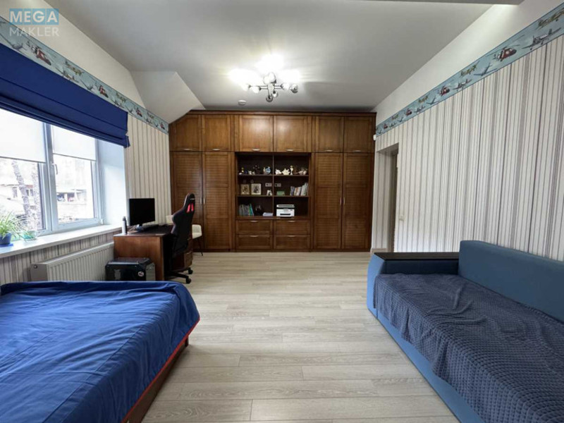 Продаж дома, 2 поверху, 350 кв.м, 6 кімнат, ділянка 20 соток, <a class="location-link" href="/marhalovka/" title="Недвижимость Мархалівка">Мархалівка</a>, Соснова, 4а (изображение 22)