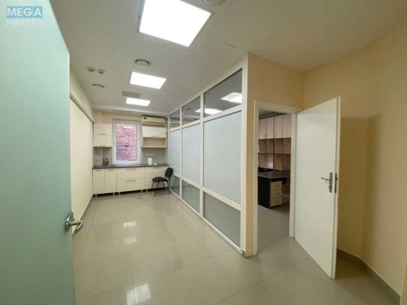 Продаж комерційної нерухомості, 370 кв.м, под офис, <a class="location-link" href="/kiev/" title="Недвижимость Київ">Київ</a>, <a class="location-link" href="/kiev/pecherskij/" title="Недвижимость Печерський район">Печерський р-н</a>, Басейна вул., 7в (изображение 6)