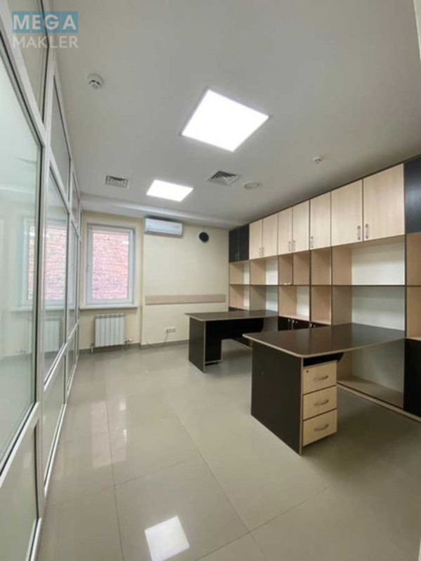 Продаж комерційної нерухомості, 370 кв.м, под офис, <a class="location-link" href="/kiev/" title="Недвижимость Київ">Київ</a>, <a class="location-link" href="/kiev/pecherskij/" title="Недвижимость Печерський район">Печерський р-н</a>, Басейна вул., 7в (изображение 7)