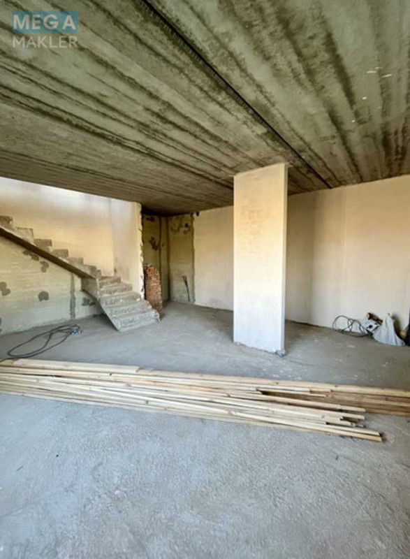 Продаж дома, 3 поверху, 79 кв.м, 4 кімнати, <a class="location-link" href="/hotov/" title="Недвижимость Хотів">Хотів</a>, <a class="location-link" href="/hotov/desnyanskij/" title="Недвижимость Деснянский район">Деснянский р-н</a>, Молодіжна, 114 (изображение 3)