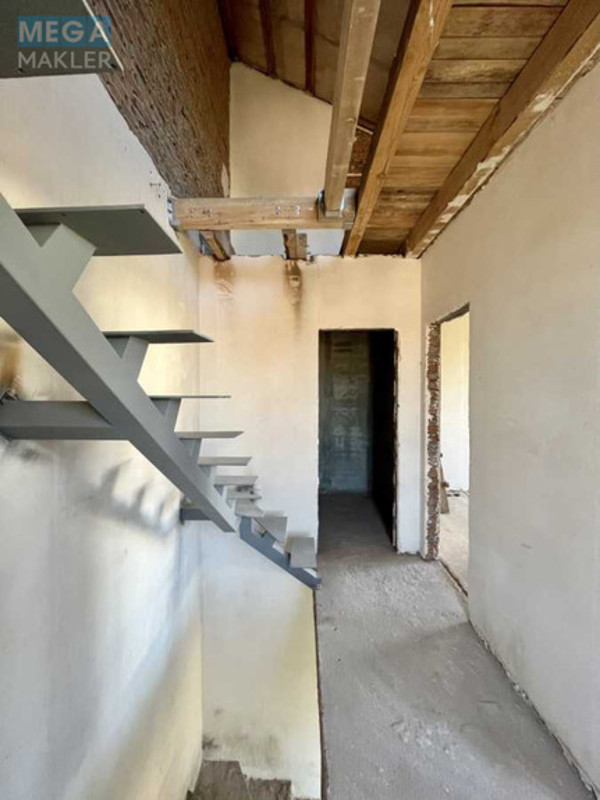 Продаж дома, 3 поверху, 79 кв.м, 4 кімнати, <a class="location-link" href="/hotov/" title="Недвижимость Хотів">Хотів</a>, <a class="location-link" href="/hotov/desnyanskij/" title="Недвижимость Деснянский район">Деснянский р-н</a>, Молодіжна, 114 (изображение 5)