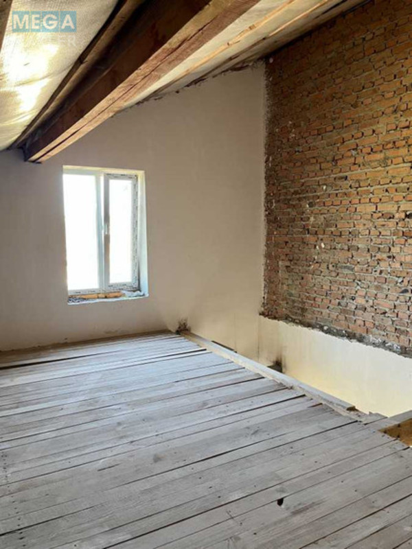 Продаж дома, 3 поверху, 79 кв.м, 4 кімнати, <a class="location-link" href="/hotov/" title="Недвижимость Хотів">Хотів</a>, <a class="location-link" href="/hotov/desnyanskij/" title="Недвижимость Деснянский район">Деснянский р-н</a>, Молодіжна, 114 (изображение 9)