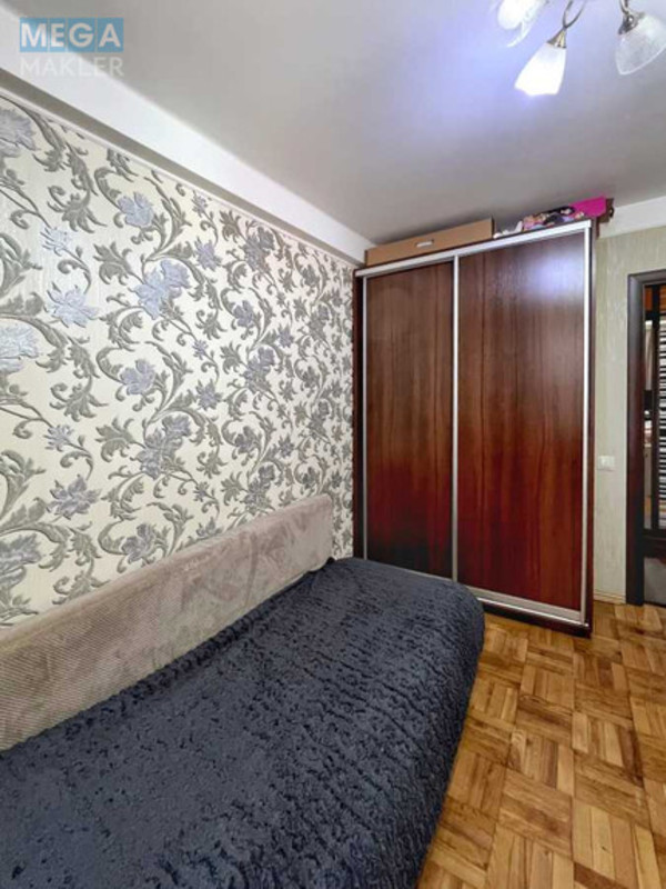 Продаж 2 кімнатної квартири (50/25/7), 9 пов. 9 пов. будинку, <a class="location-link" href="/kiev/" title="Недвижимость Київ">Київ</a>, <a class="location-link" href="/kiev/shevchenkovskij/" title="Недвижимость Шевченківський район">Шевченківський р-н</a>, Даниила Щербаковского ул., 31б (изображение 3)