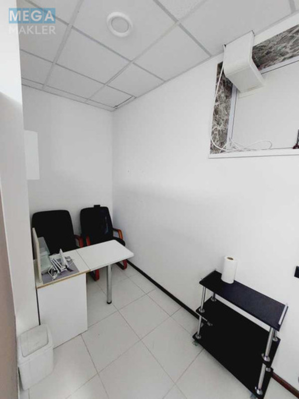 Оренда комерційної нерухомості, 33 кв.м, под офис, <a class="location-link" href="/sofievskaya-borshagovka/" title="Недвижимость Софіївська Борщагівка">Софіївська Борщагівка</a>, Счастливая, 36 (изображение 6)