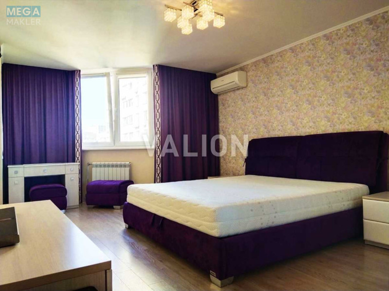 Продаж 3 кімнатної квартири (84/47/8), 14 пов. 25 пов. будинку, <a class="location-link" href="/kiev/" title="Недвижимость Київ">Київ</a>, <a class="location-link" href="/kiev/darnickij/" title="Недвижимость Дарницький район">Дарницький р-н</a>, Урловская ул., 23б (изображение 4)
