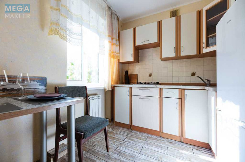 Оренда 1 кімнатної квартири, <a class="location-link" href="/kiev/" title="Недвижимость Київ">Київ</a>, <a class="location-link" href="/kiev/dneprovskij/" title="Недвижимость Дніпровський район">Дніпровський р-н</a>, Красноткацкая ул., 27/2 (изображение 6)