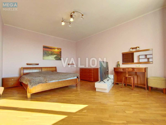 Продаж 4 кімнатної квартири (162/98/13), 27 пов. 28 пов. будинку, <a class="location-link" href="/kiev/" title="Недвижимость Київ">Київ</a>, <a class="location-link" href="/kiev/darnickij/" title="Недвижимость Дарницький район">Дарницький р-н</a>, Анни Ахматової вул., 13Д (изображение 3)